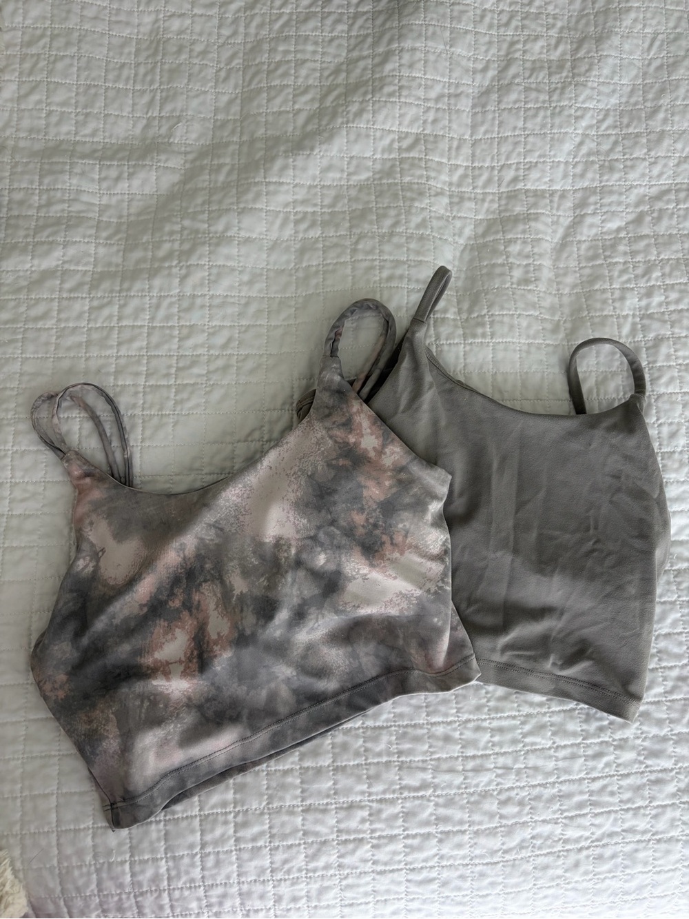4 Athletic Women's Tank Tops — Gray, Multicolor, Pink, Athleta